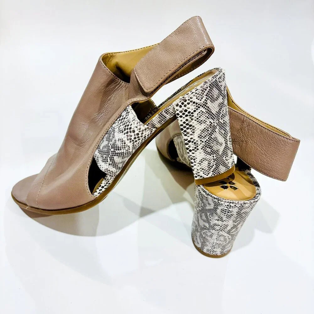 NATURALIZER Zahn snakeskin leather heels‎  sandals